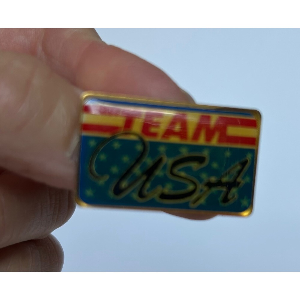 Vintage Team USA Collectible Enamel Lapel Pin Olympics Patriotic‎
